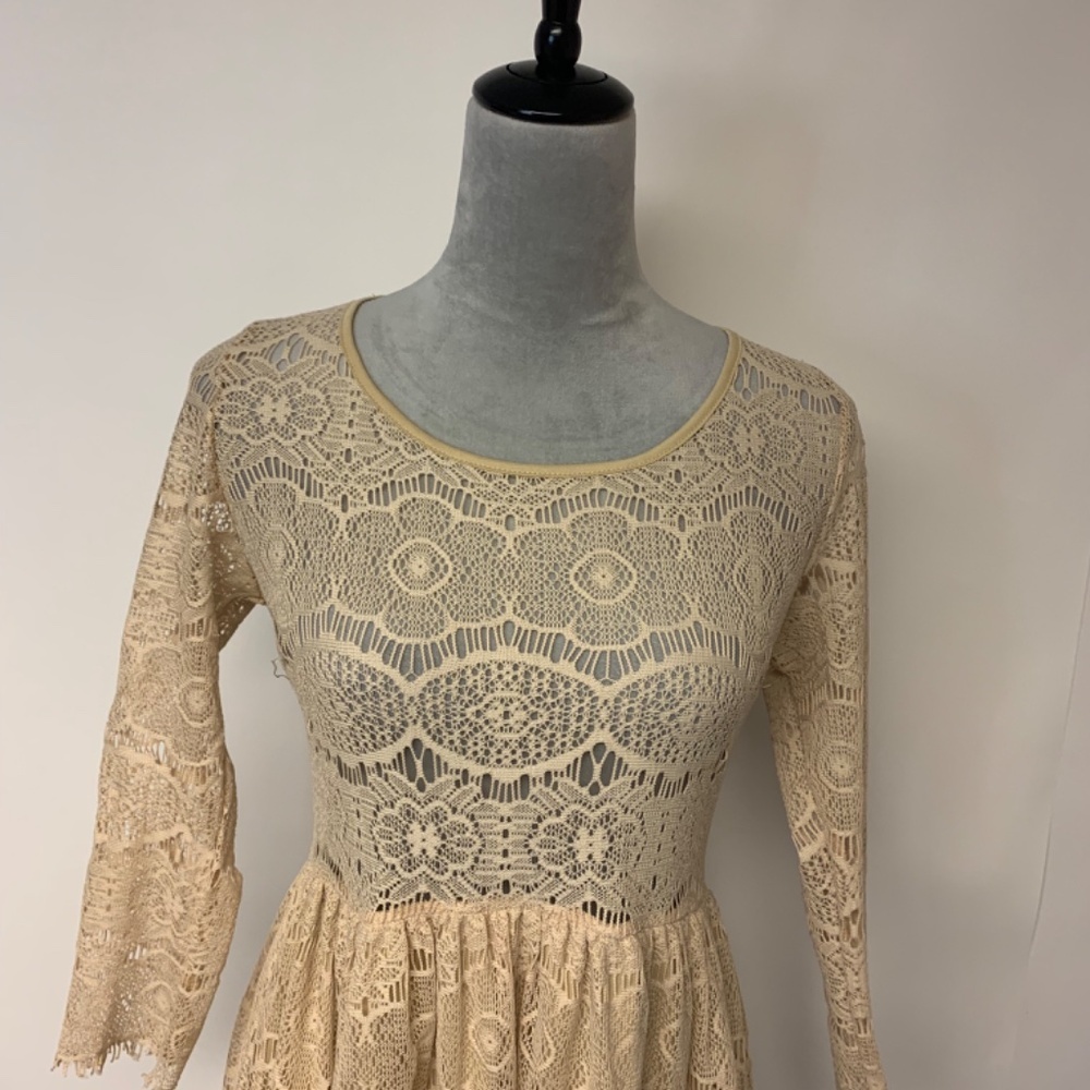 Mallory Dress Vintage Lace Cottagecore Whimsical Fairy Flowy Tan Womens SZ S - Picture 2 of 11